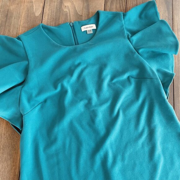 Calvin Klein Green Scuba Flutter Sleeve Stretch Dress - Size 12 (D7) - Picture 3 of 7